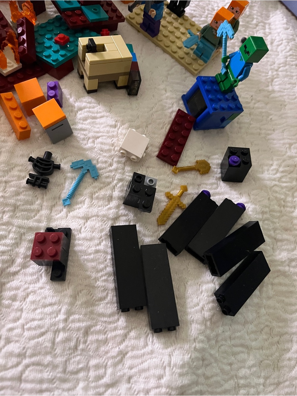 Minecraft Lego sets - Picture 8 of 10